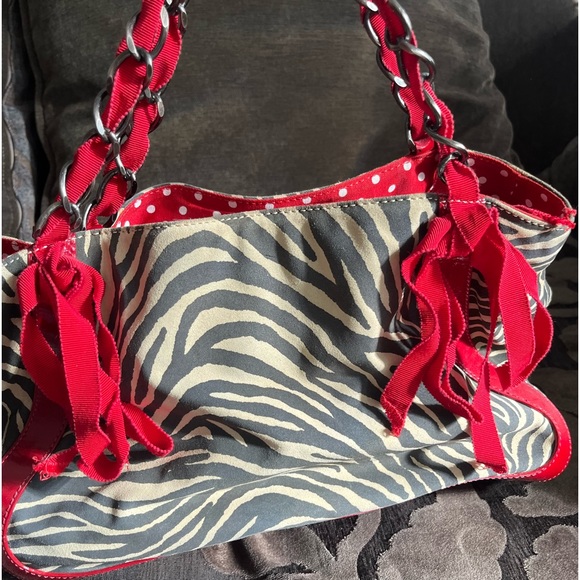 The most absolutely fabulous Moschino ever! - Picture 2 of 8